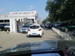 -北京泊士联汽车销售中心肖村店(南四环东路辅路店)