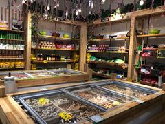 零售区-锅圈食汇火锅烧烤食材超市(凤城六路店)
