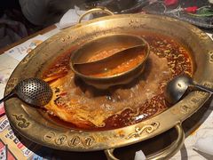 -哥老官重庆美蛙鱼头(西湖银泰十一哥店)