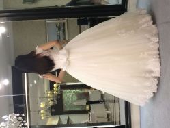 点击看大图 -南京宝娜嫁衣婚纱礼服馆(中央路店)
