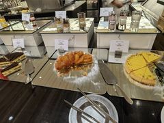 -圣丰索菲特·2 On 988 Café 自助餐厅