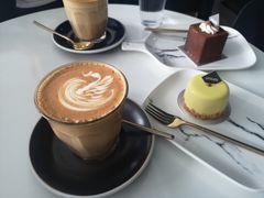 -UNI UNI(环亚凯瑟琳店)