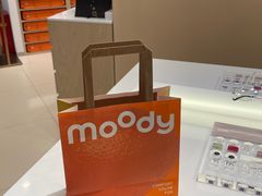 -moody彩瞳(环宇城店)