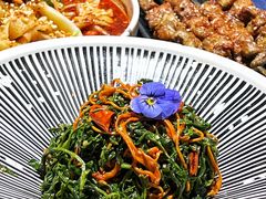 -伊带伊路新疆美食府(呼家楼店)