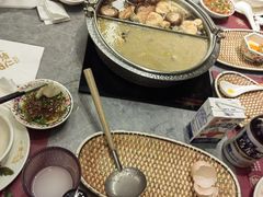 -一绪に寿喜烧(荟聚店)