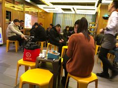 等位区-海底捞火锅(万丰桥店)