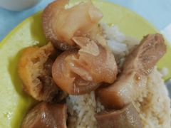 -直落玻璃（瓦煲）肉骨茶