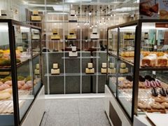 面包甜点陈列柜-奈雪的茶(市百一店)
