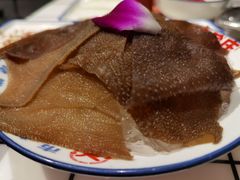 -喜悦小串丹东小黄牛海鲜烧烤大排档(民主广场店)