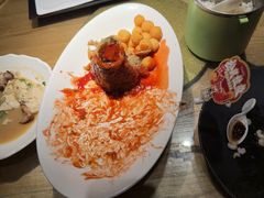 -吴越荣记苏州菜·松鼠桂鱼100%活鱼现做(月光码头店)