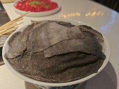 -二荆条·蜀鲜汇城市森林火锅