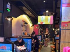 -佰人王串串香火锅(洋珠巷店)
