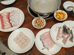 -正能量脆肉鲩火锅