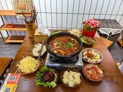 -黔有有贵州酸汤夺夺粉火锅(五味十字店)