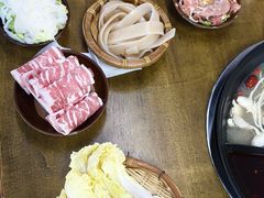 -乖嬢嬢重庆老火锅(南联店)