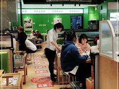 大堂-煲大王猪肚鸡·椰子鸡火锅(红谷滩万达店)