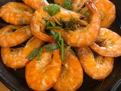 -老东镇啤酒屋海鲜加工·蒸汽海鲜·海鲜烧烤(台东店)