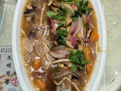 -谊荣海鲜大牌档(石湖店)