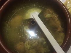 -蔼若春.传承三十年云南菜(金碧公园店)