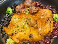 -品海楼·大连海胆锅贴馆(东港店)