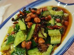 刀拍黄瓜-早酒肖汉老味拌面