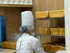 -银座仁志川·生吐司专门店(香港广场店)