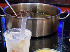 -唯爱KTV聚会餐厅(仙林东城汇店)