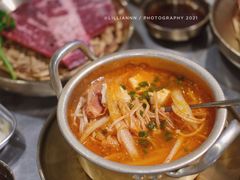 泡菜肥牛汤-本炙炭烤·蒲烧活鳗料理店(金沙洲店)