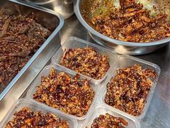 -叼叼姐手撕烤兔·兔头(十八梯店)
