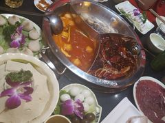 -大龙辣火锅·龙虾·烧烤(湖滨新天地店)
