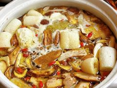 -黔蘑菇四季餐厅(观山湖店)