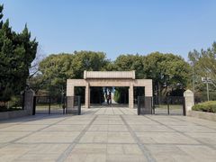 -上海市龙华烈士陵园
