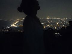 -鬼笑石后山停车场