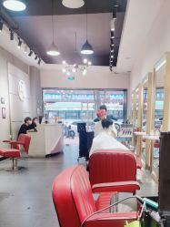 -P.R.O.salon 发哲