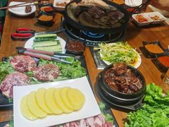 -猪小牛烤肉(青塔店)