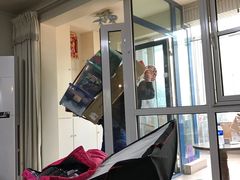 -和平搬家公司