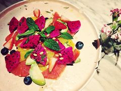 仲夏葡萄柚牛油果水果沙拉-the rug 飞毯 (朝阳公园店)