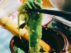 擂辣椒皮蛋-昱龙大盆牛蛙馆(三兴街总店)