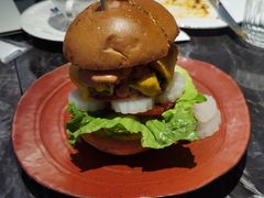 -LESCEDARS Brasserie Bistro香柏树