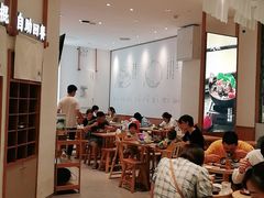 大堂-小满手工粉(杭州滨江龙湖店)