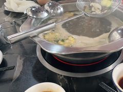 -牛一煲美食(江高店)