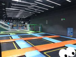 -反弹蹦床公园(南坪万达店)