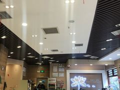 大堂-嘉和一品粥(马家堡店)