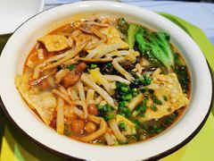 -丽丽三鲜螺蛳粉(田林路店)