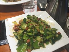 -马路边上·小海鲜烧烤(八一路店)