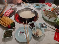 -捞神煲汤火锅(湖滨商业街店)