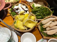 -民食香·腊排骨野生菌美食(木府店)