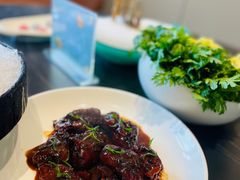 -鼎泰亨·海鲜牛肉餐厅(滨江店)