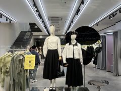 -百联奥特莱斯广场(武汉盘龙店)