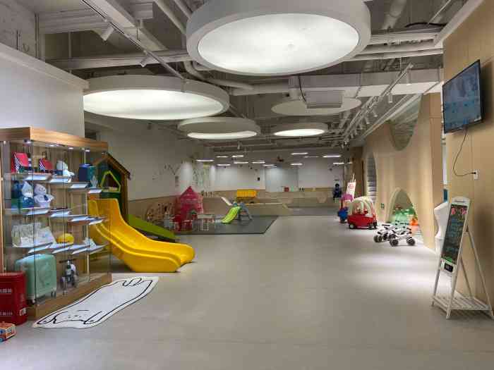 辰星早教托育(东原1891校区)-"这家早教机构环境非常不错,服务热情